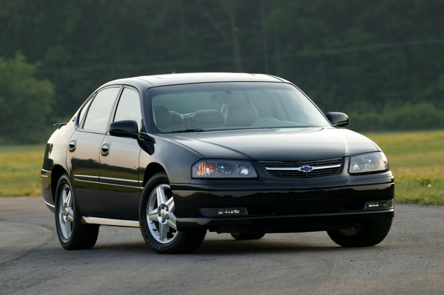  Chevrolet Impala SS 2000 года  (фото 5 из 12)